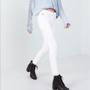 AG legging ankle super skinny white jeans